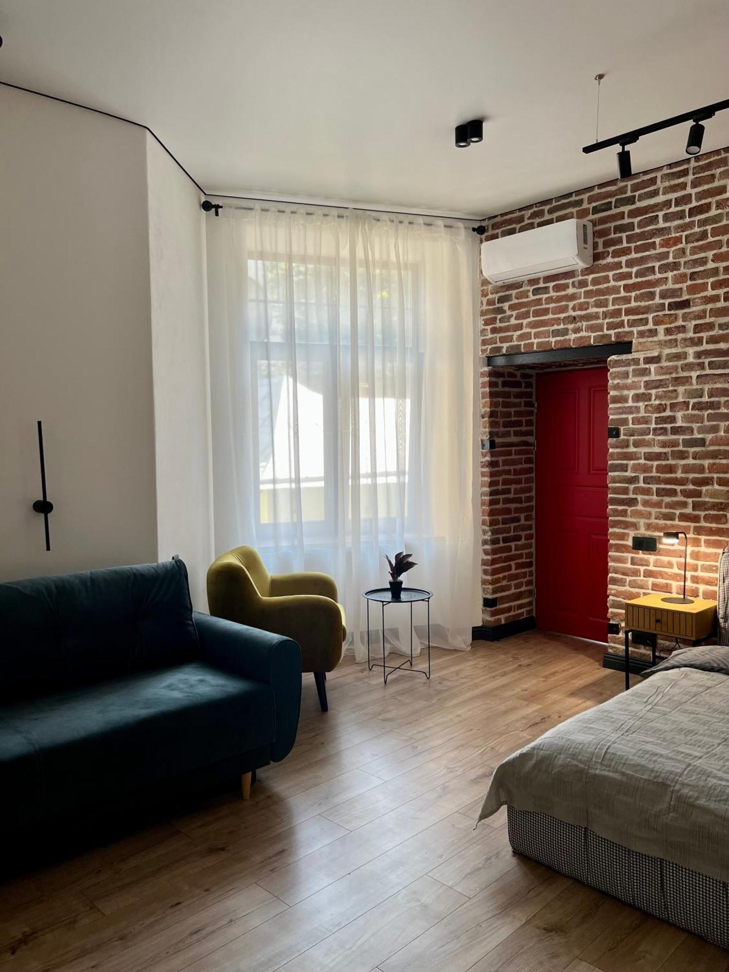 Tugan Apart Lviv Exterior photo